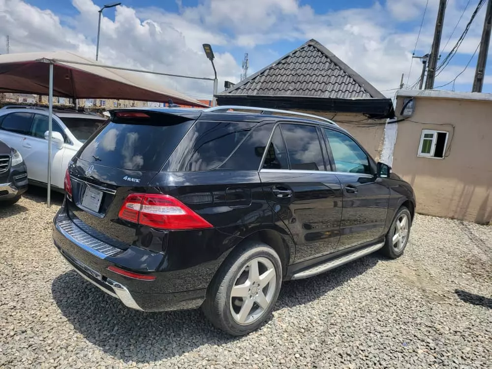 Mercedes-Benz Ml-class   - 2014