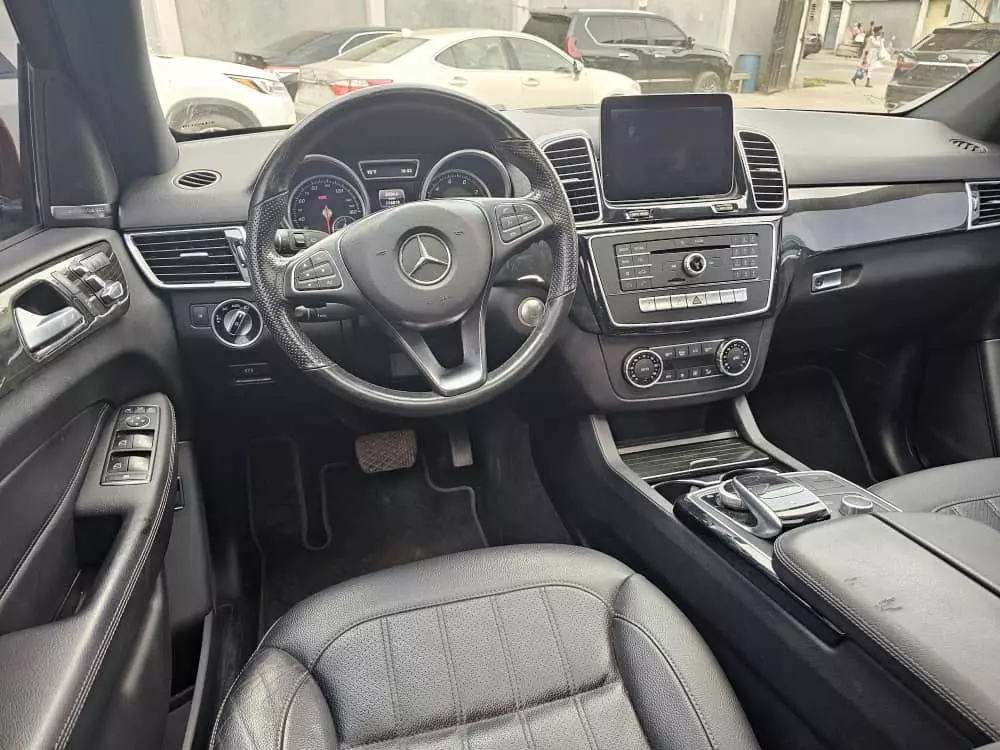 Mercedes-Benz GLE 350   - 2017