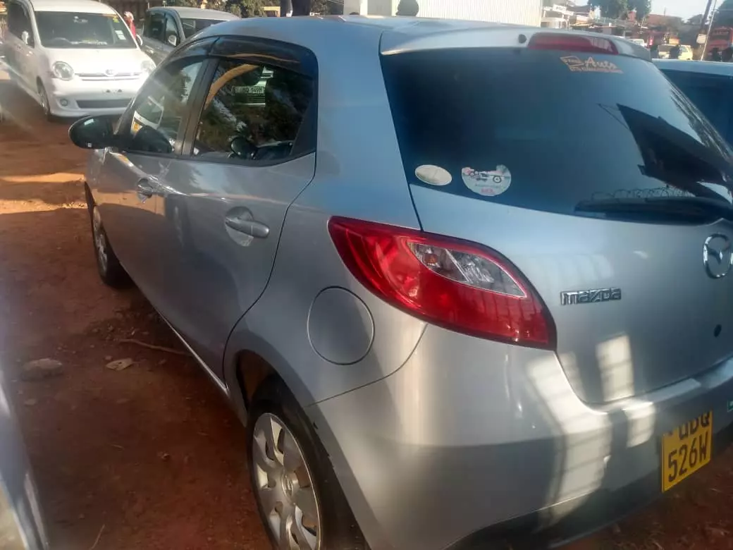 Mazda Demio   - 2010