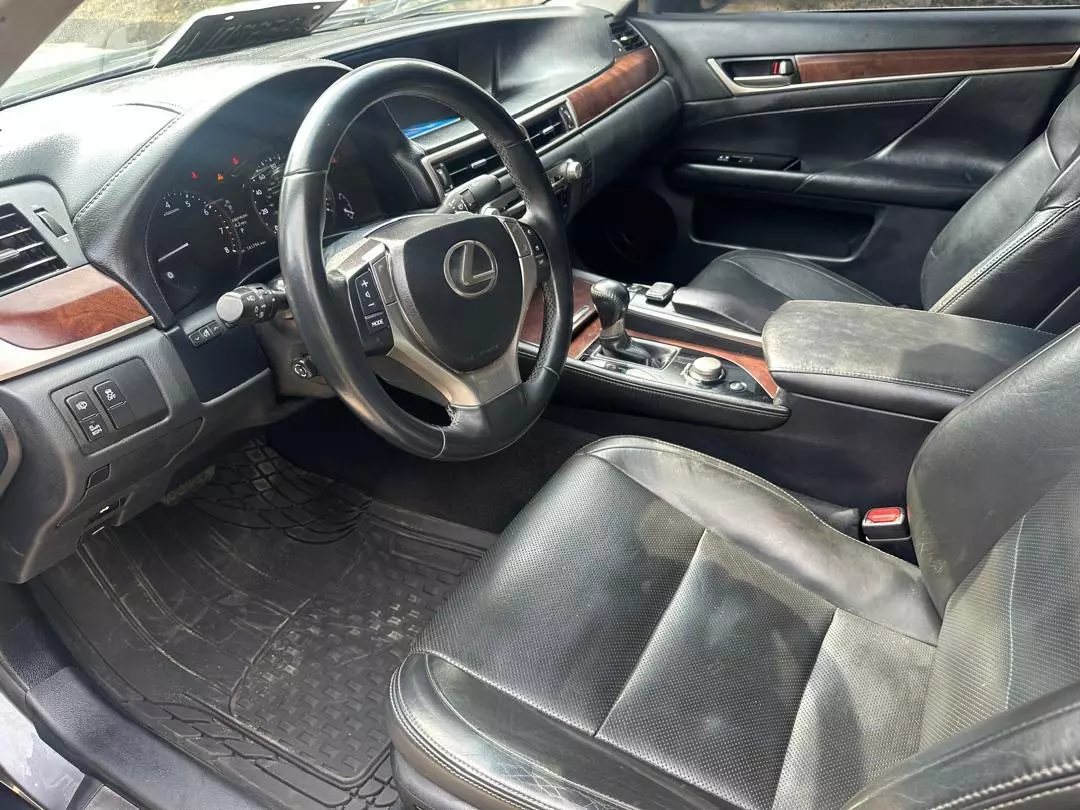 Lexus GS   - 2015