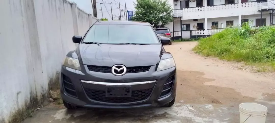 Mazda CX-7   - 2010