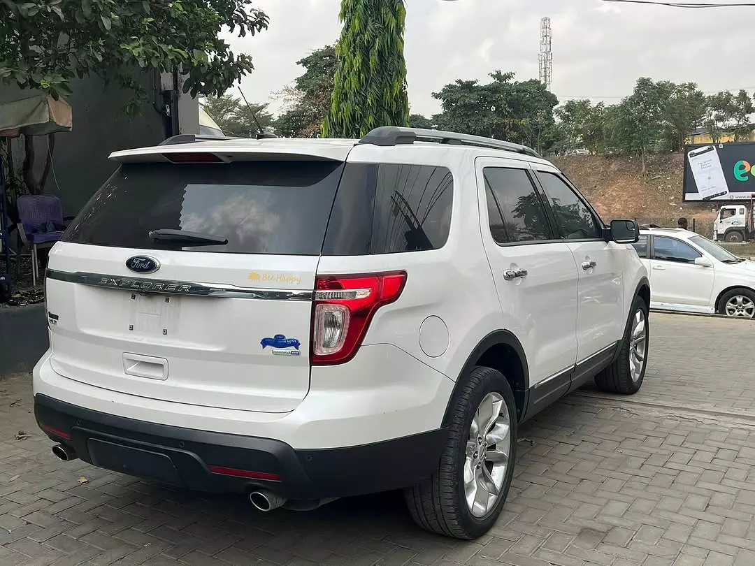 Ford EXPLORER 3.5L   - 2014