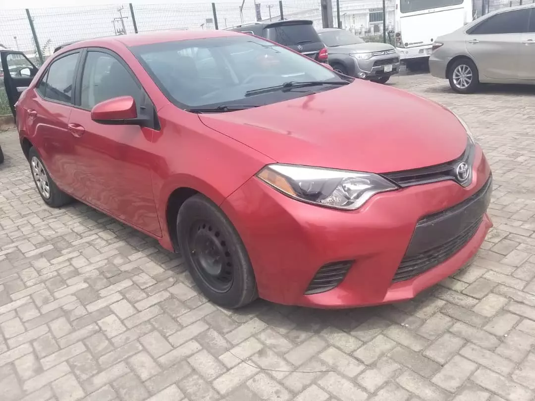 Toyota Corolla   - 2015