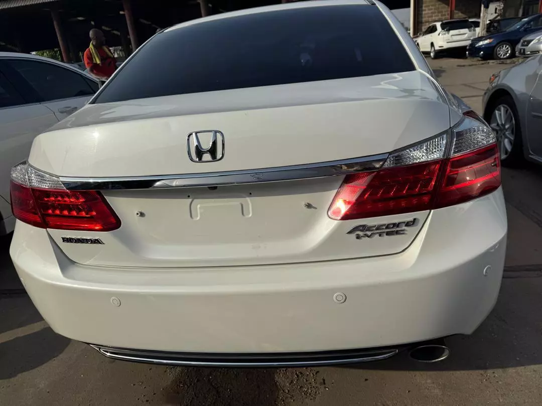 Honda Accord   - 2015