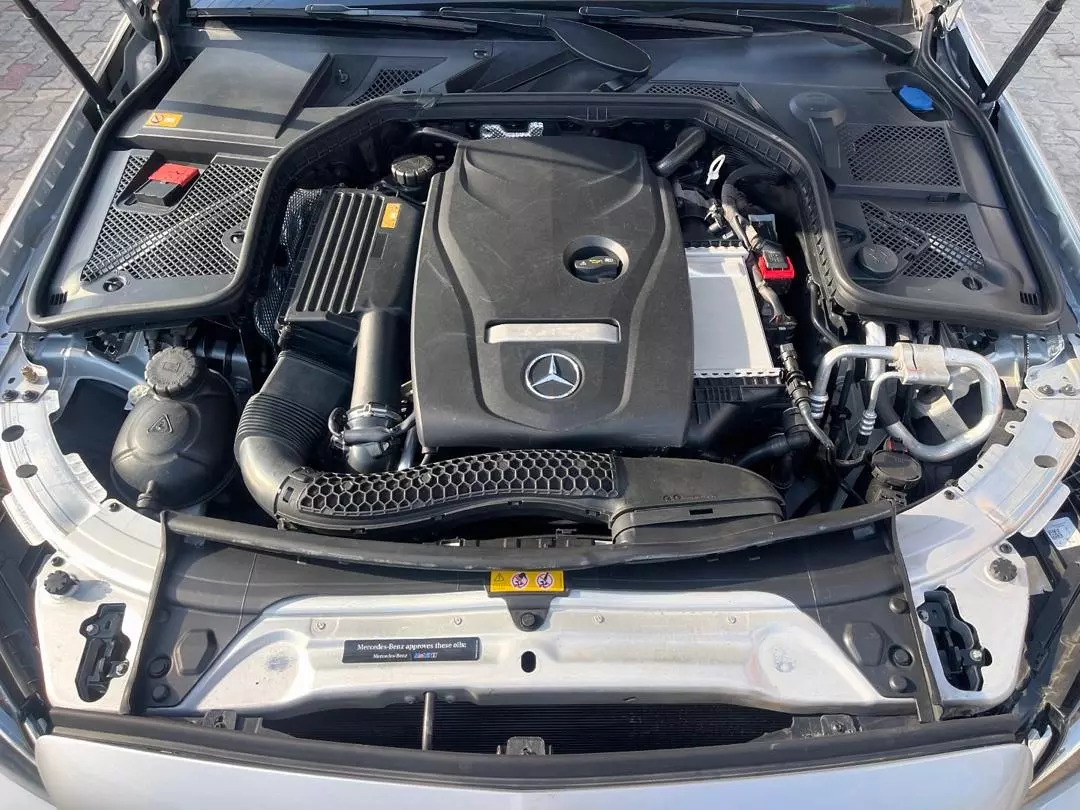 Mercedes-Benz C 300