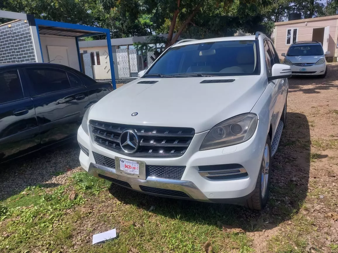 Mercedes-Benz Ml-class   - 2012