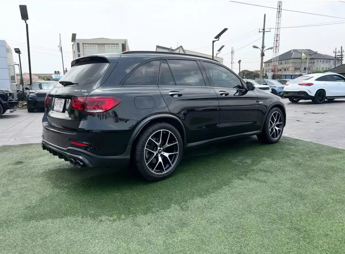 Mercedes-Benz GLC 43 AMG   - 2020