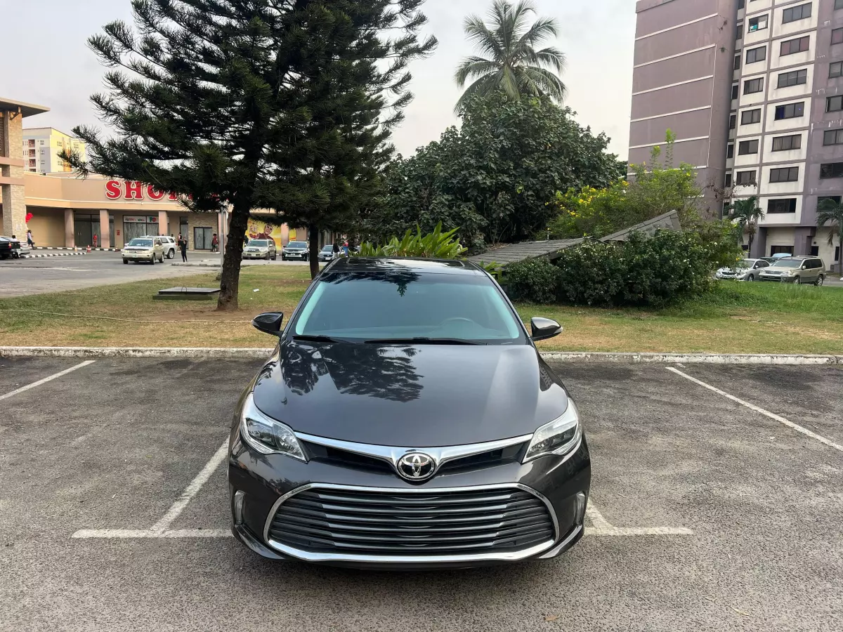 Toyota Avalon