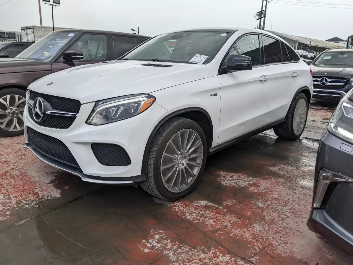 Mercedes-Benz GLE 43 AMG   - 2017