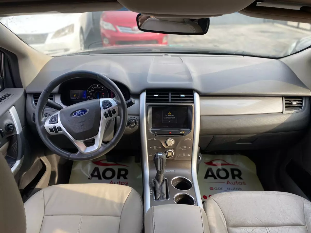 Ford Edge   - 2013