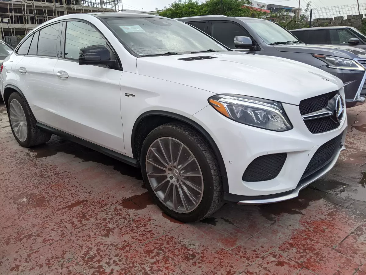 Mercedes-Benz GLE 43 AMG   - 2017