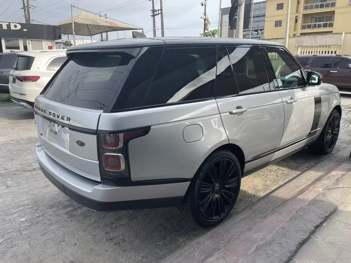 Land Rover Range Rover   - 2020