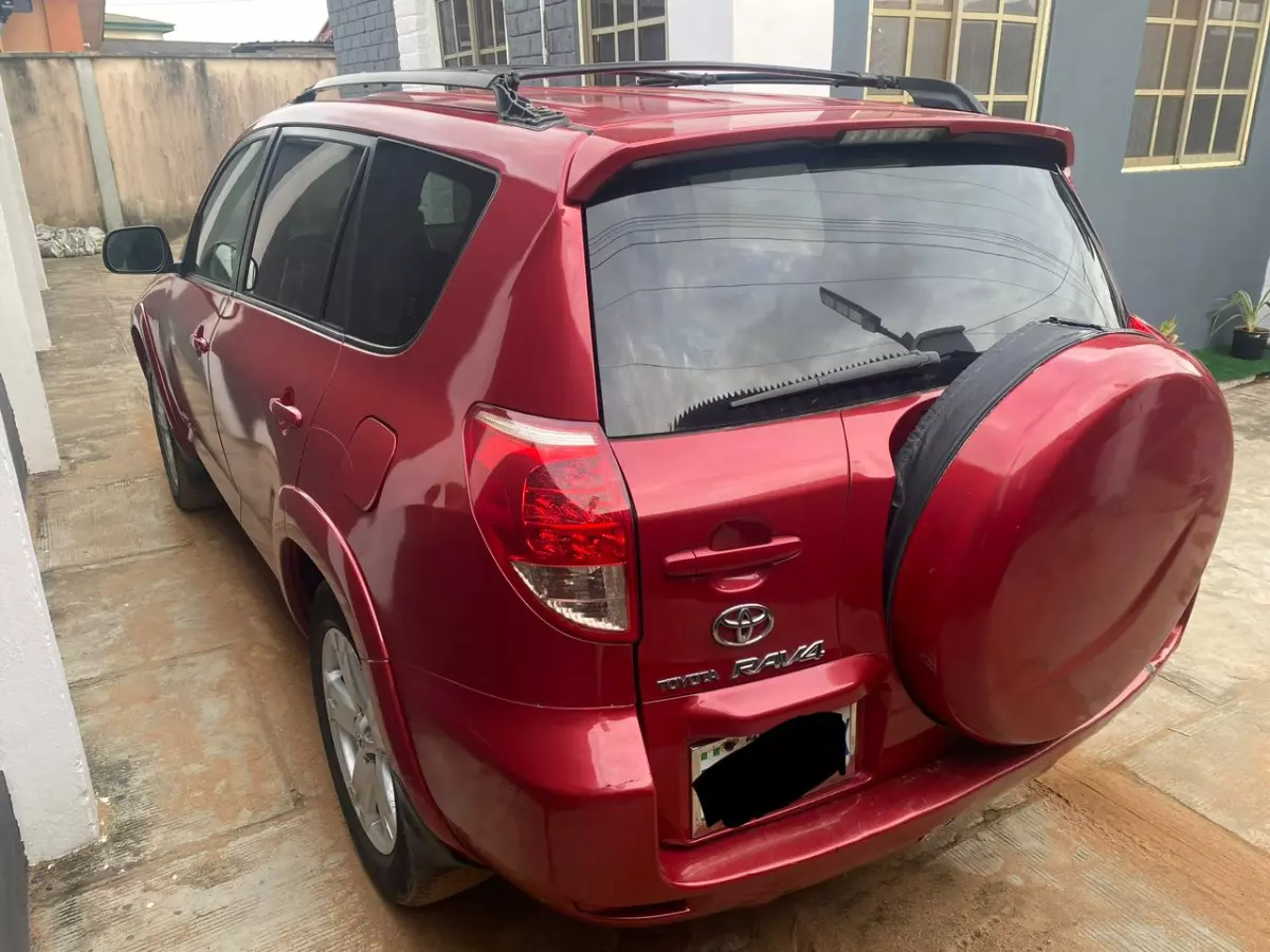 Toyota RAV4   - 2008