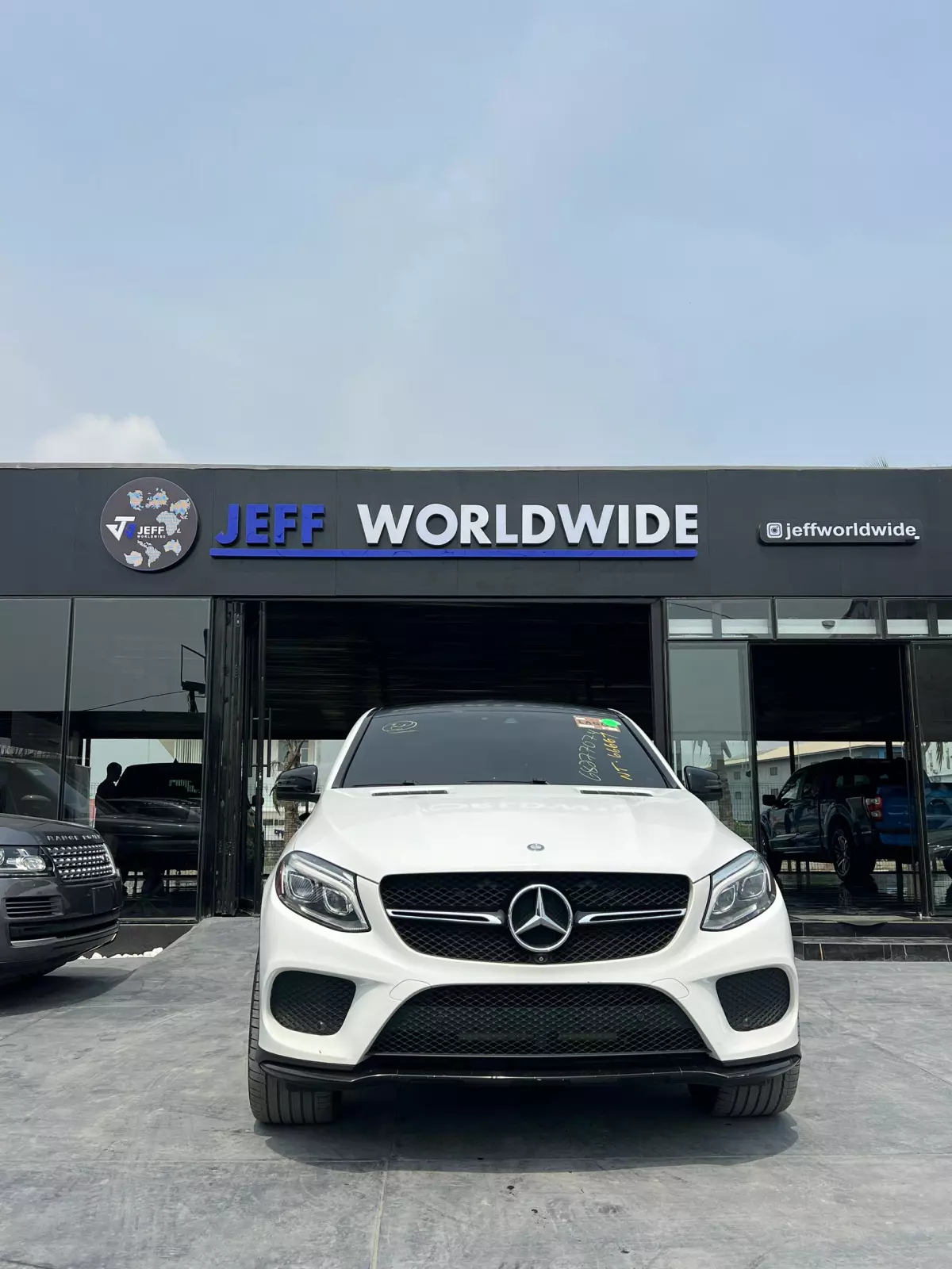 Mercedes-Benz GLE 43 AMG   - 2016