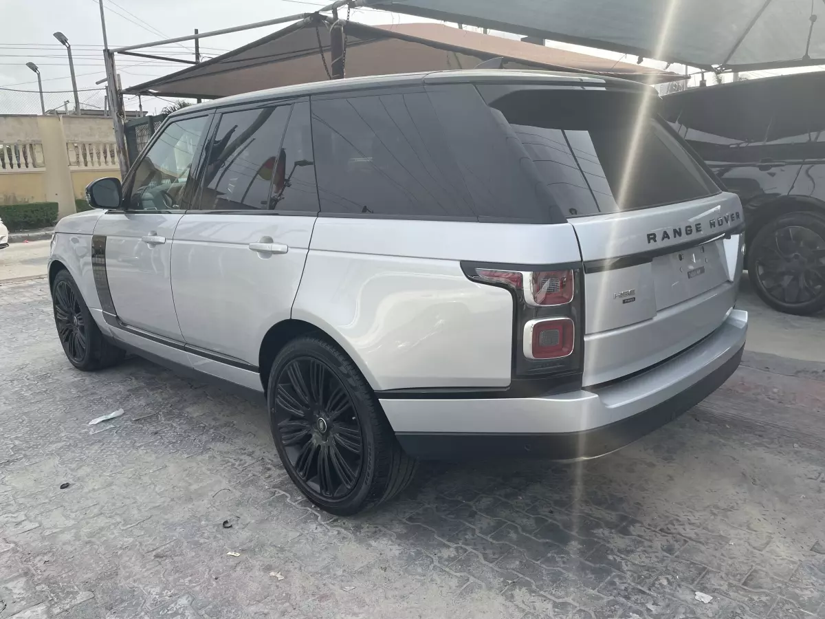 Land Rover Range Rover   - 2020