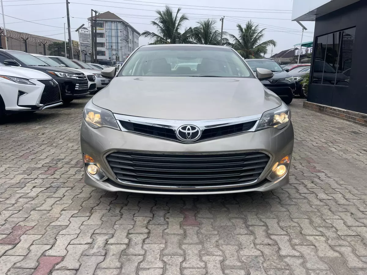 Toyota Avalon