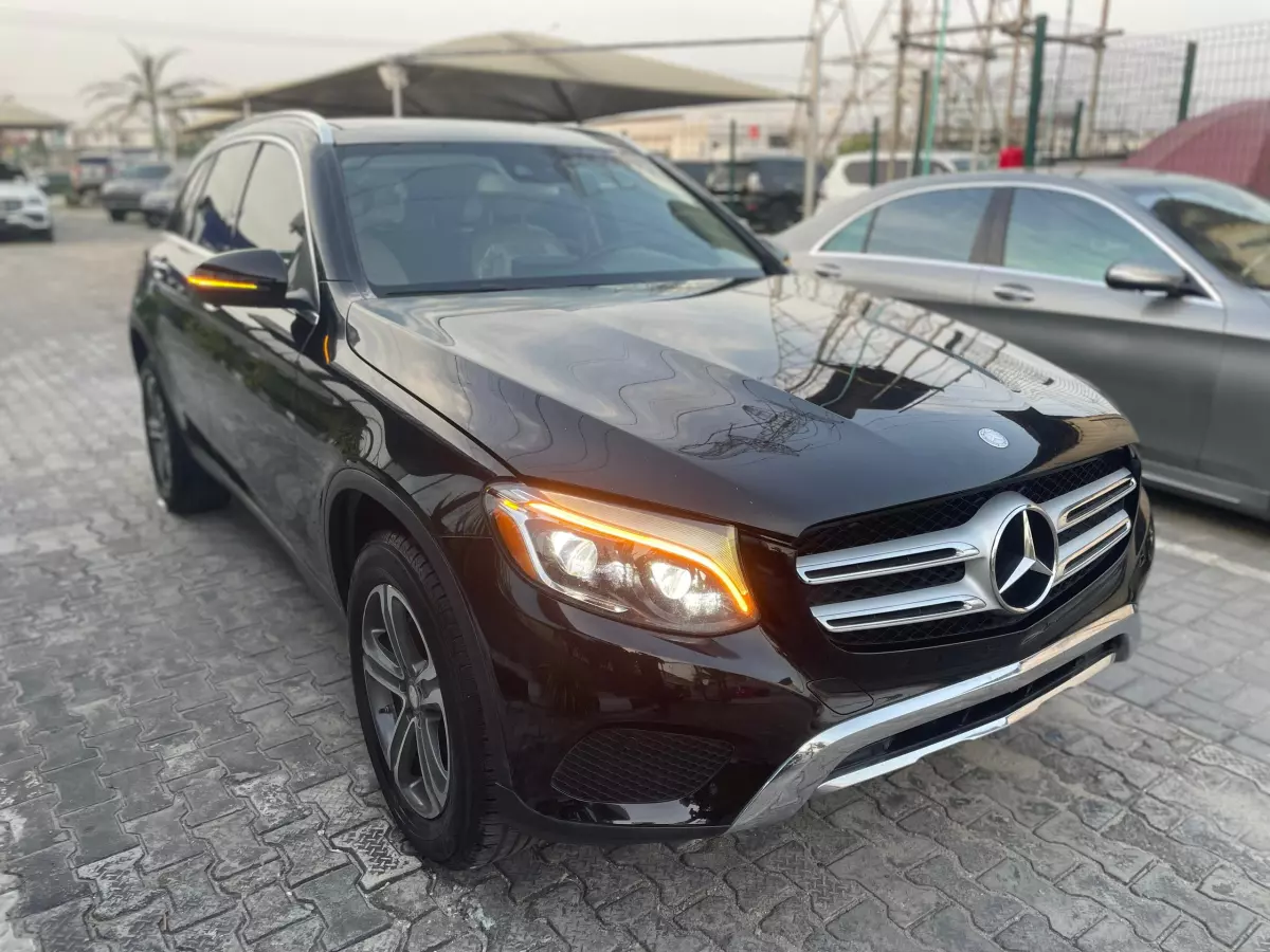 Mercedes-Benz GLC 300