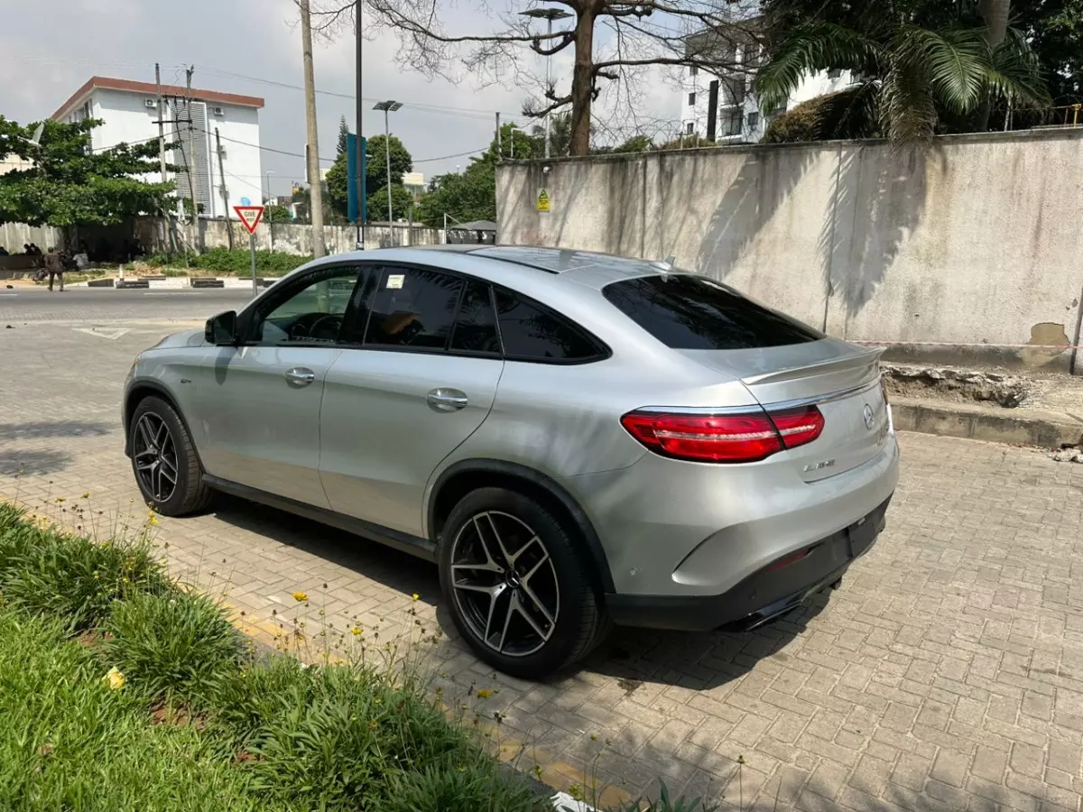 Mercedes-Benz Gle-class   - 2019