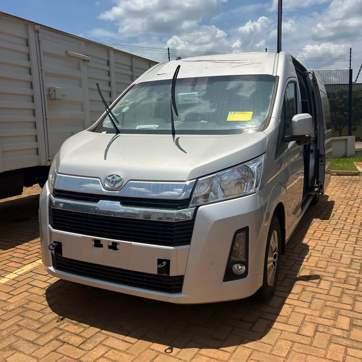 Toyota Hiace Ace  - 2024