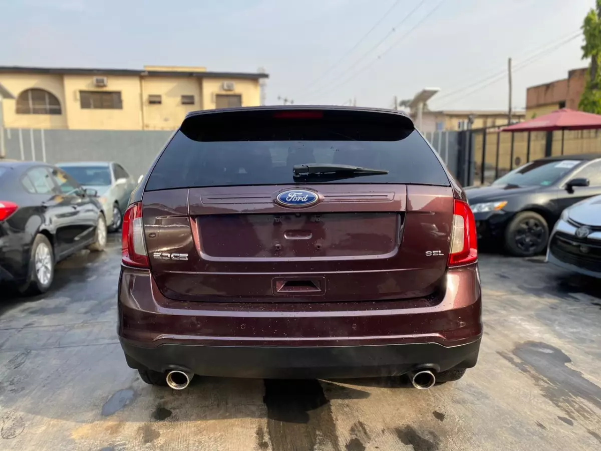 Ford Edge   - 2013