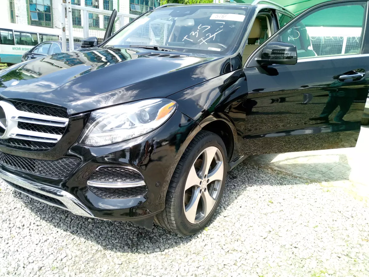 Mercedes-Benz GLE 350