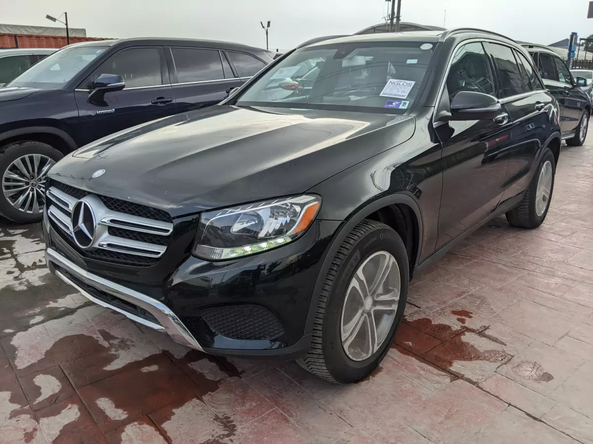 Mercedes-Benz GLC 300