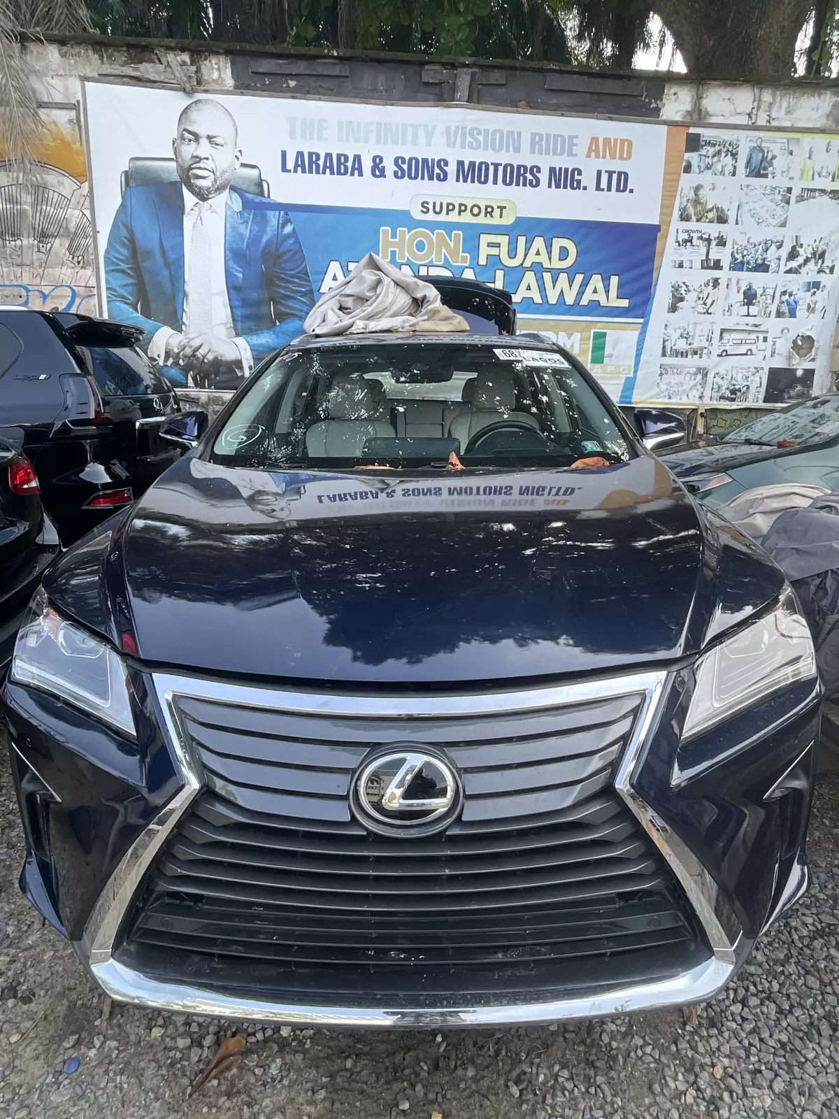 Lexus RX   - 2019