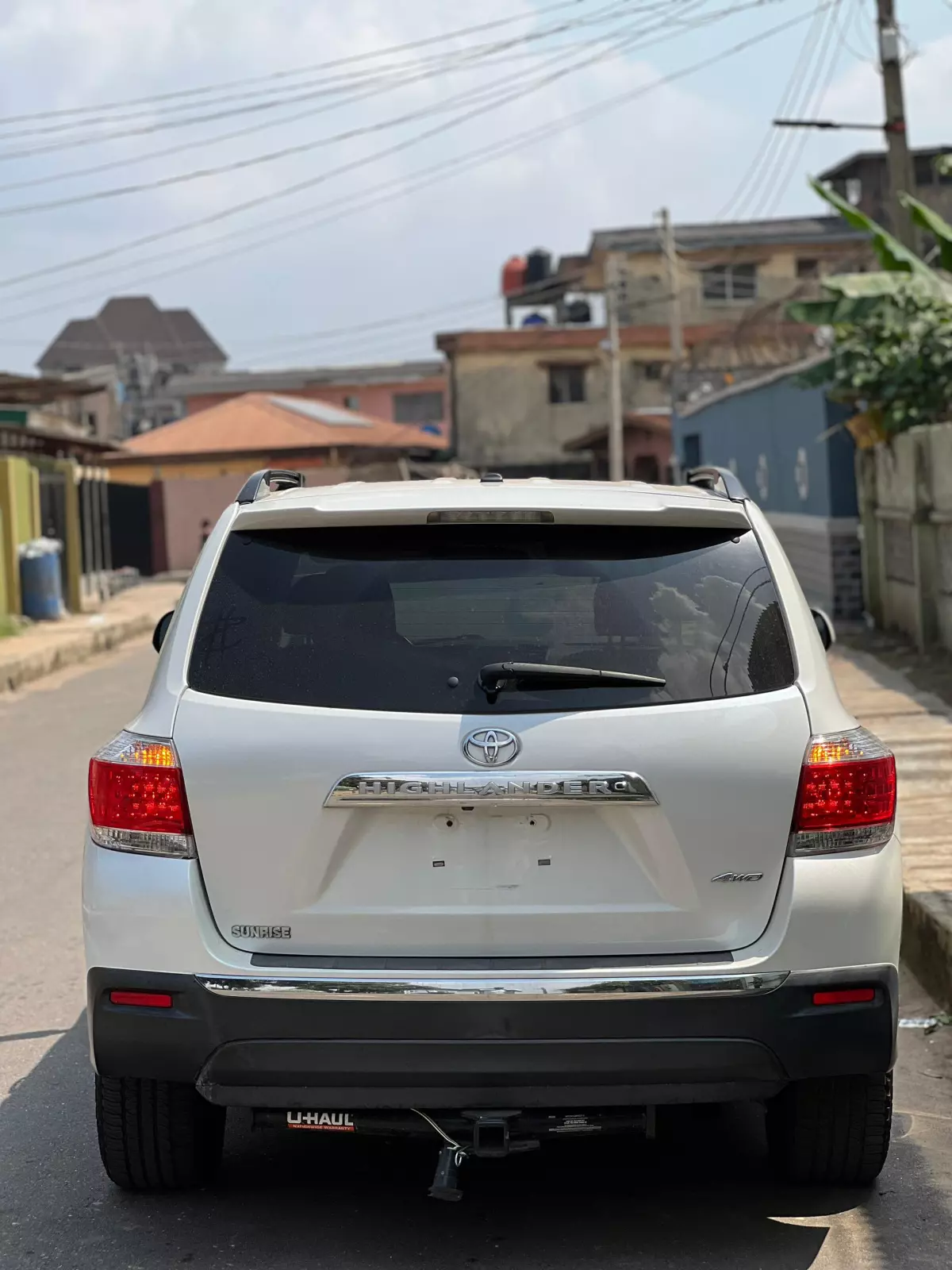 Toyota Highlander   - 2011