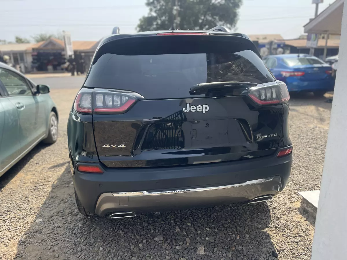 JEEP Cherokee   - 2019