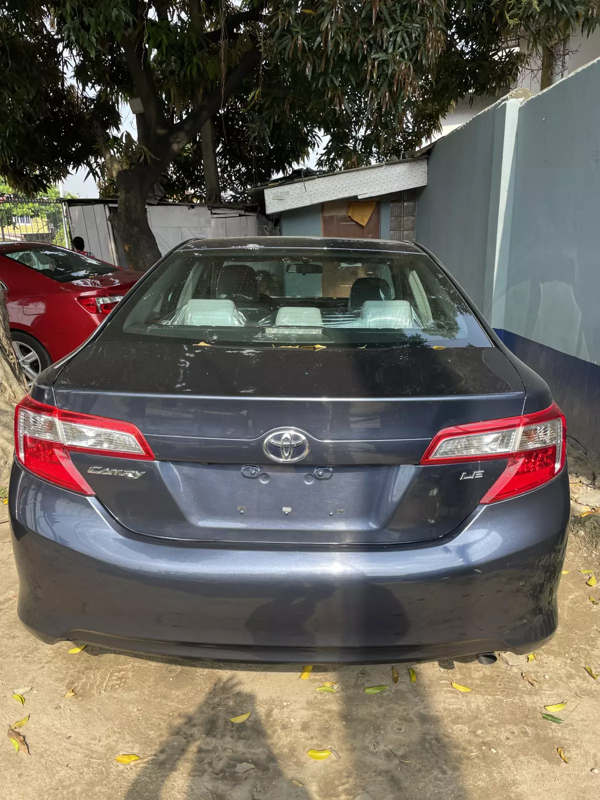 Toyota Camry   - 2014