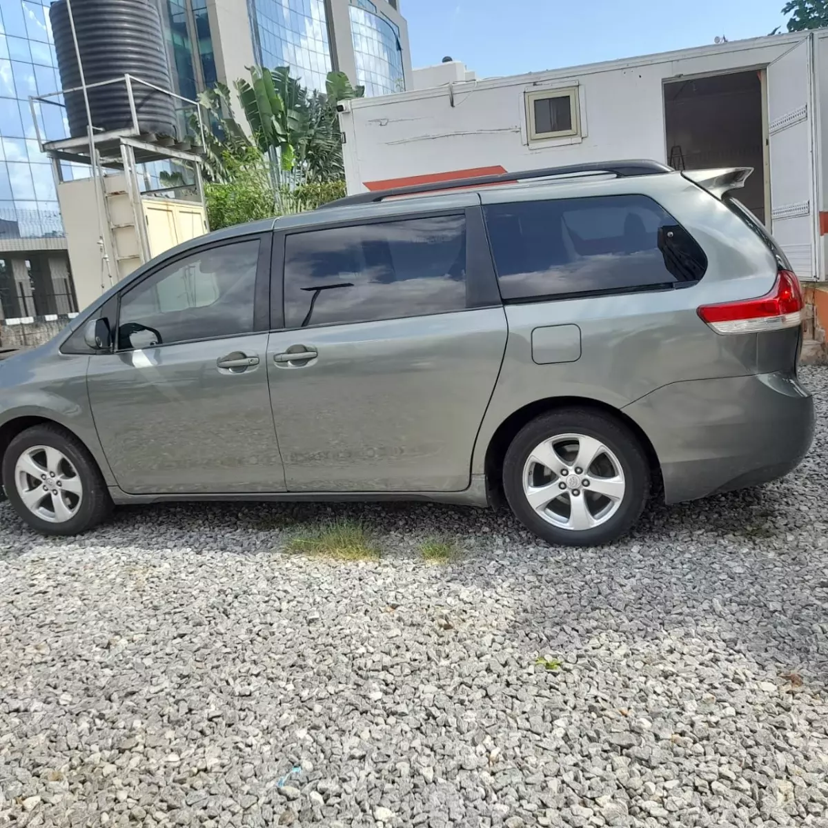 Toyota Sienna   - 2012