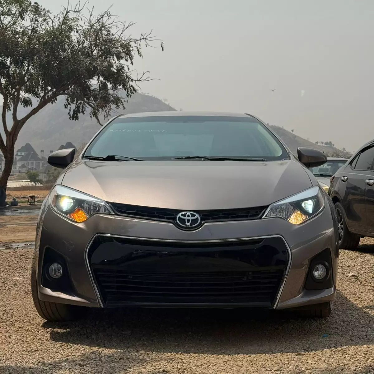 Toyota corolla   - 2014