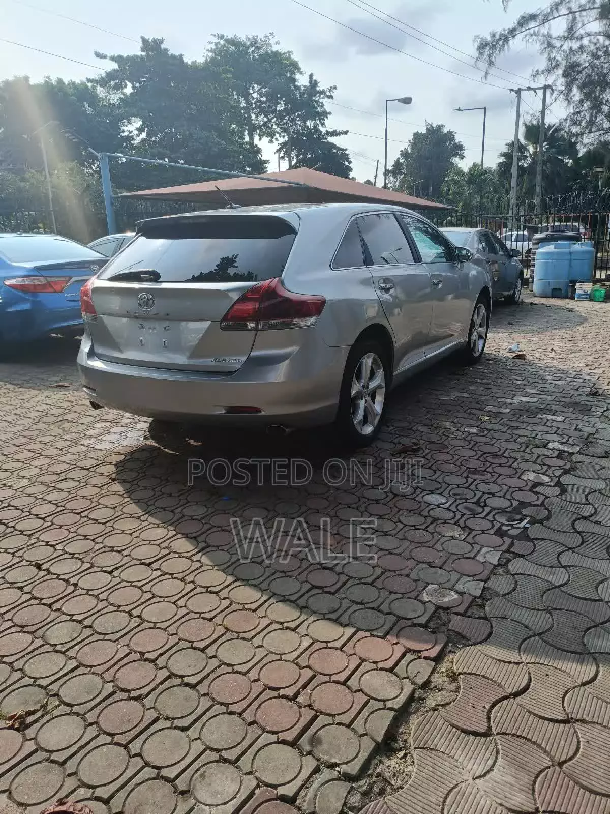 Toyota Venza   - 2015