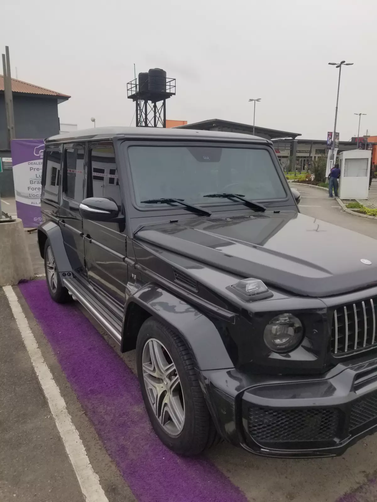 Mercedes-Benz G 63 AMG   - 2012