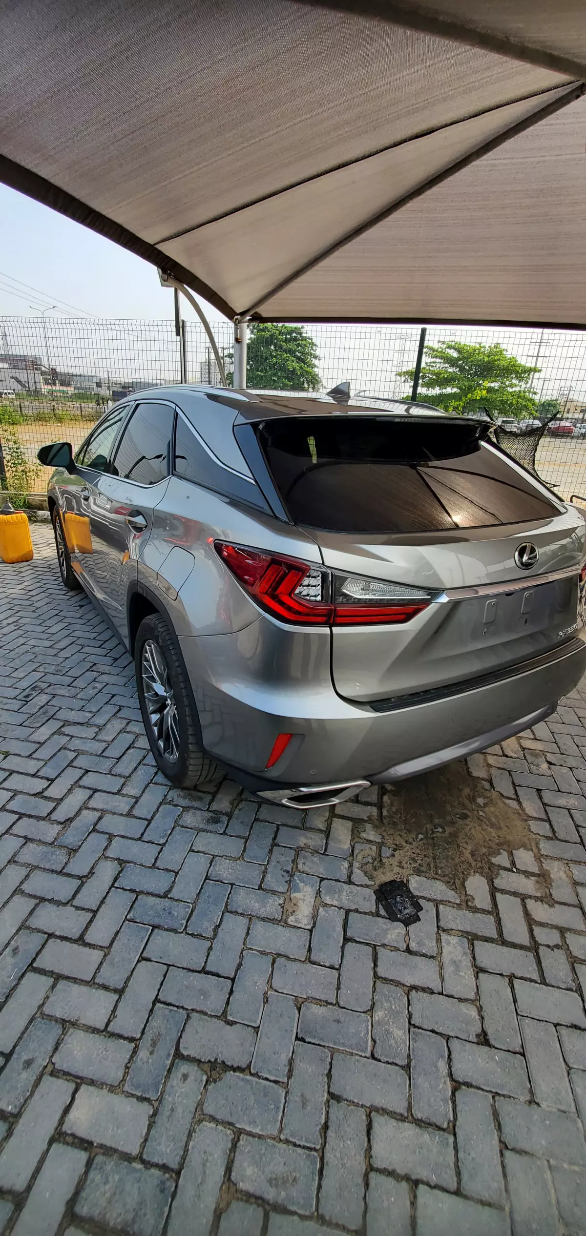 Lexus RX   - 2017