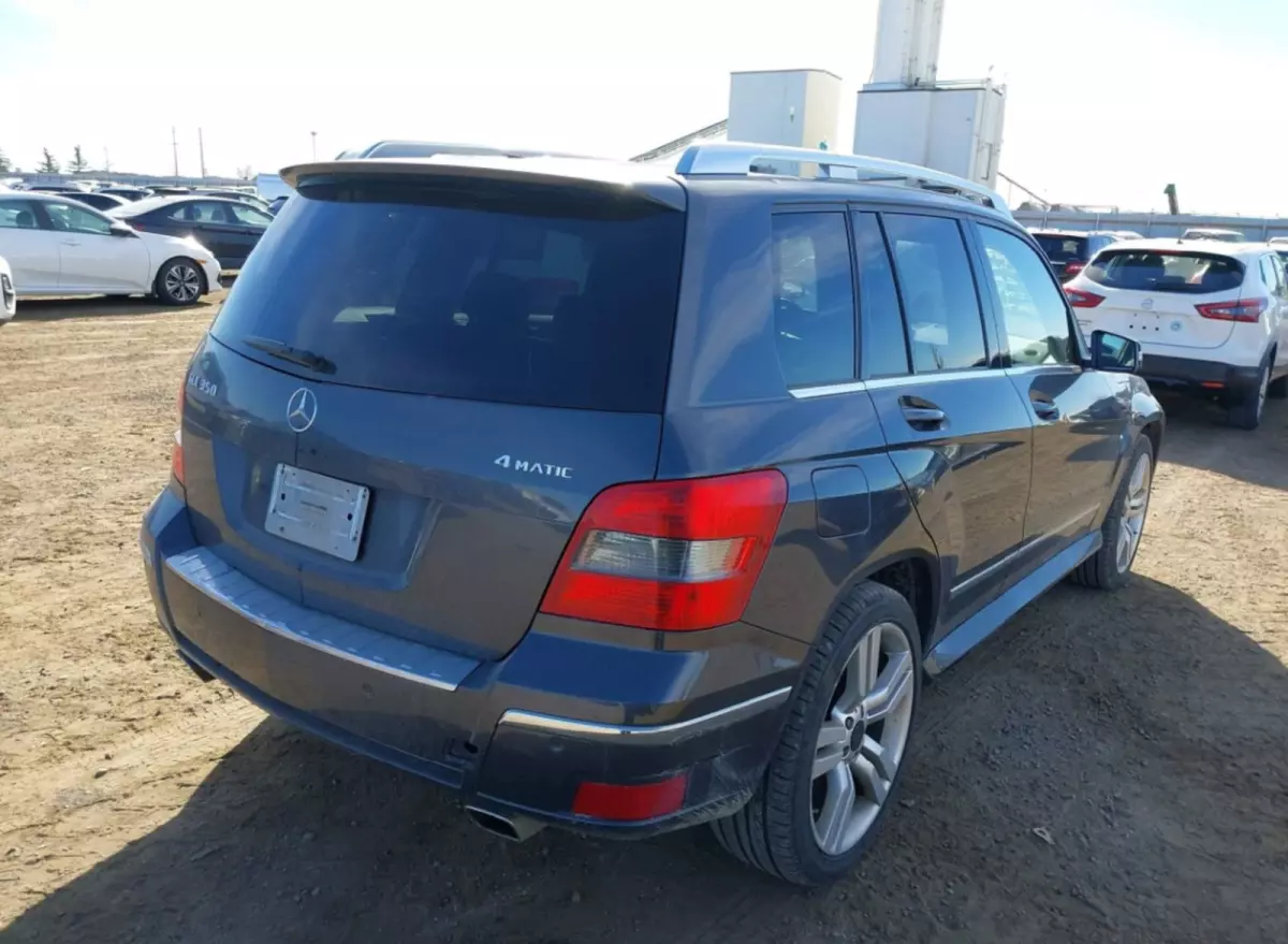 Mercedes-Benz GLK 350   - 2010