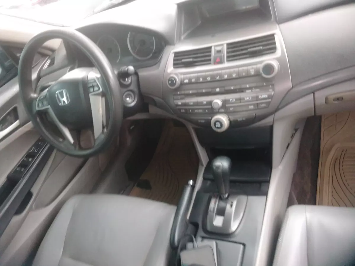 Honda Accord   - 2008