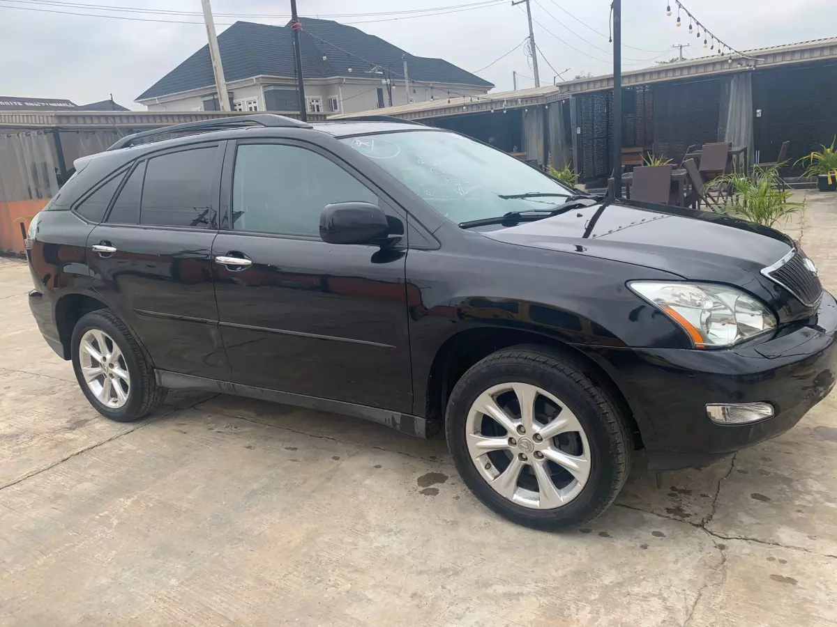 Lexus RX   - 2009