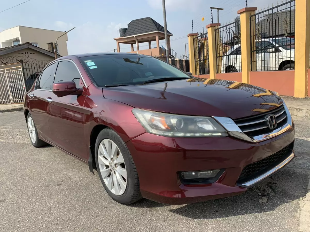 Honda Accord   - 2014