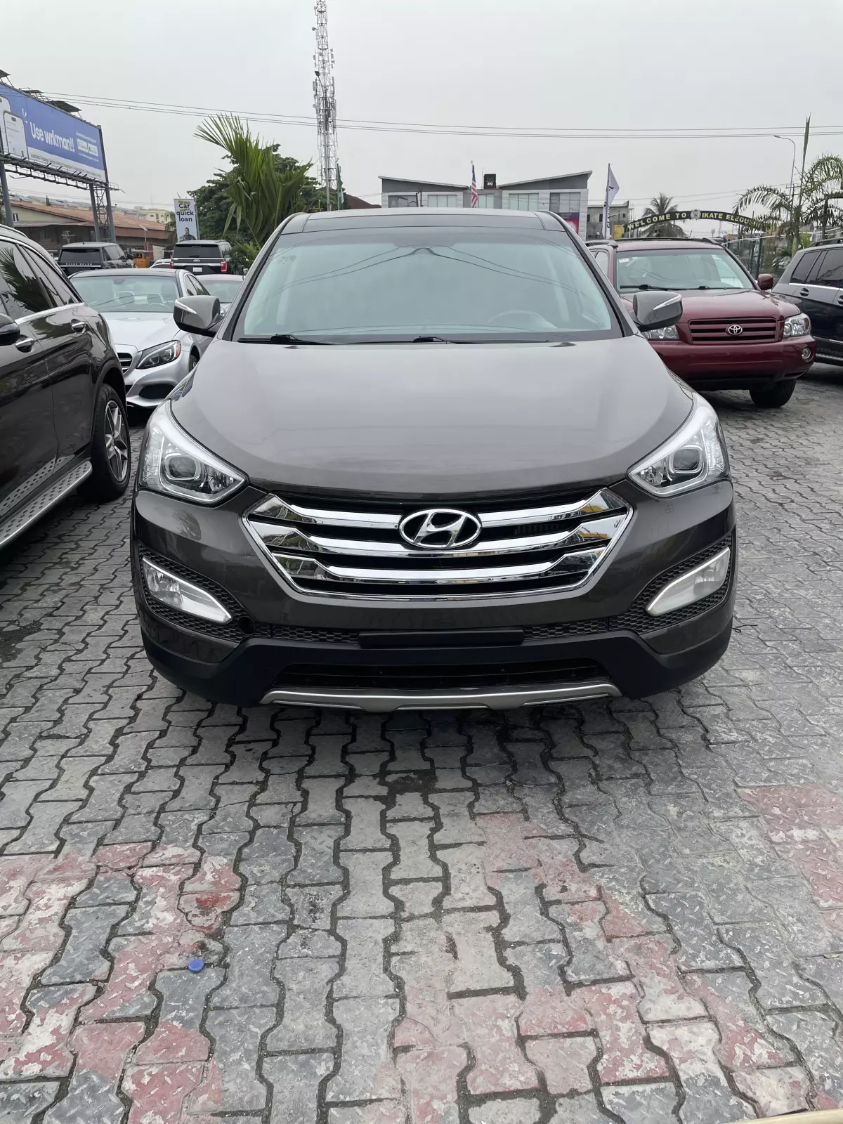 Hyundai Santa FE   - 2013