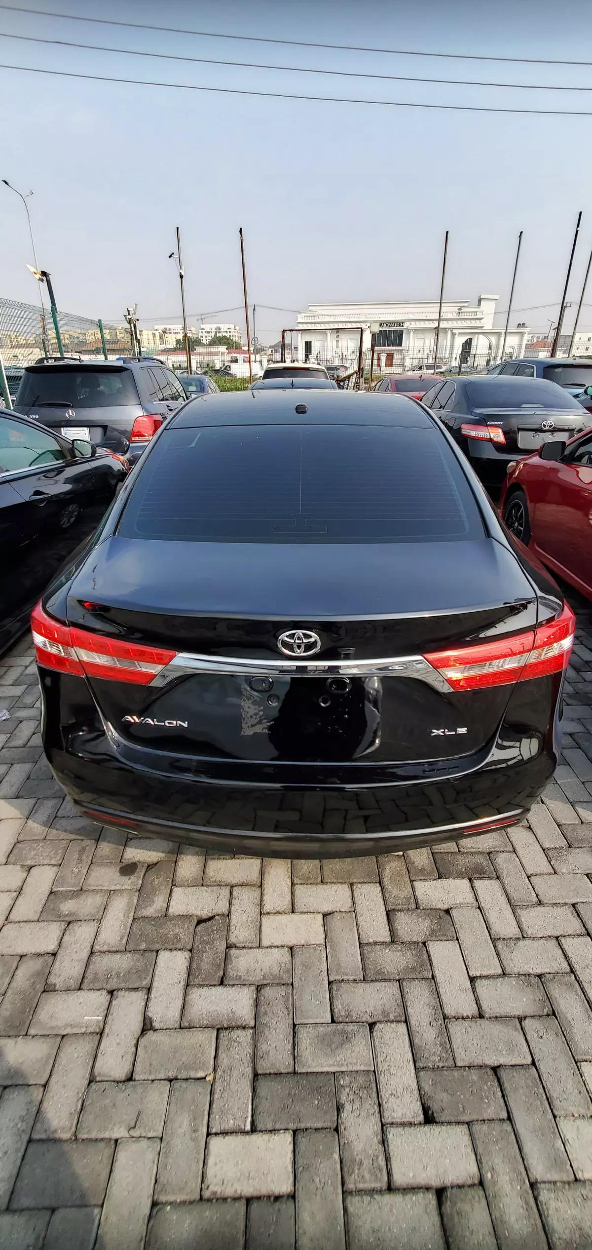 Toyota Avalon   - 2013