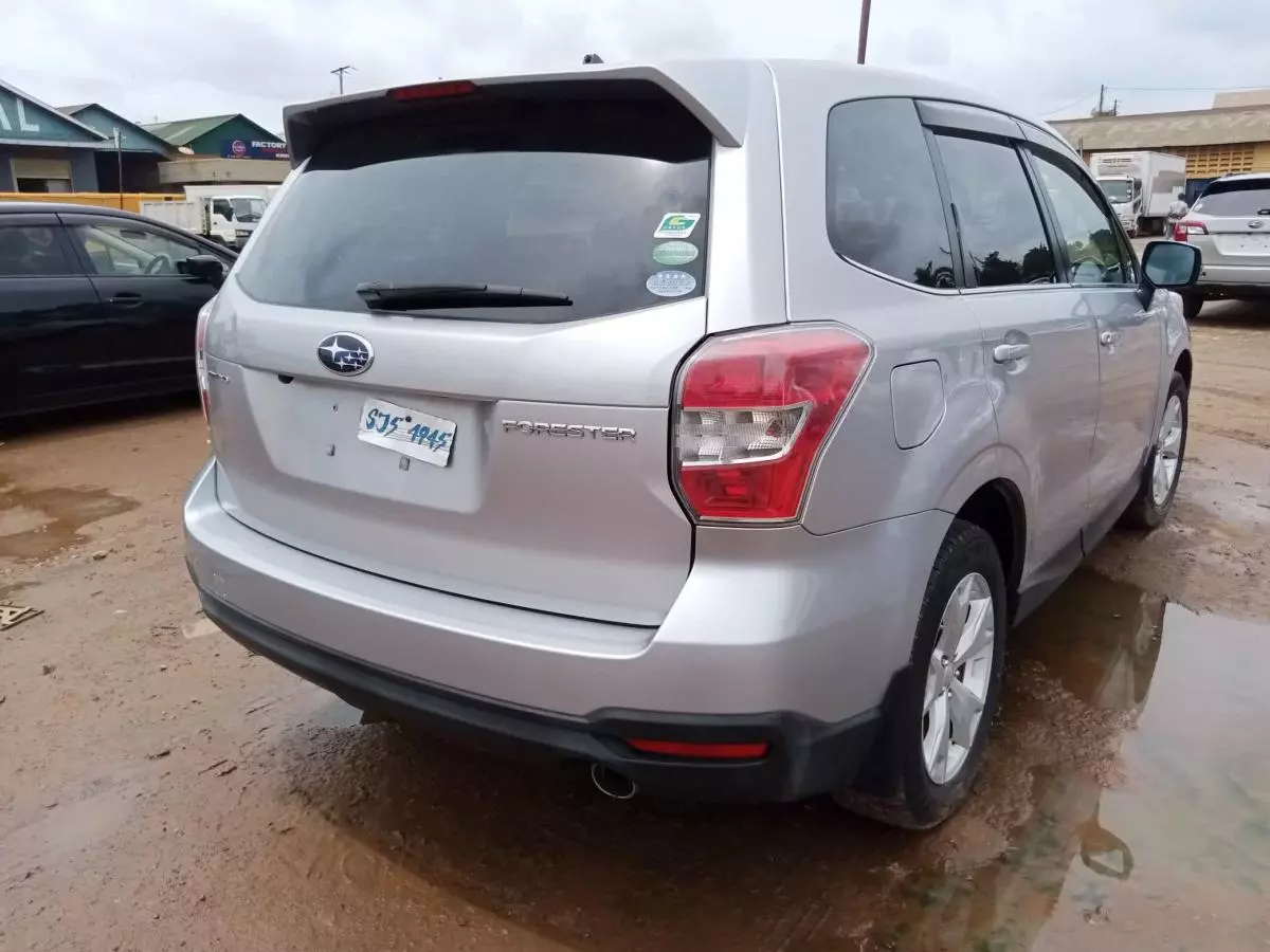 Subaru Forester   - 2015