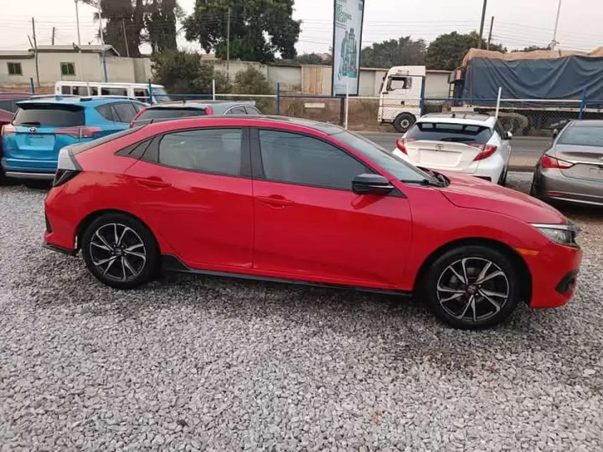 Honda Civic   - 2019