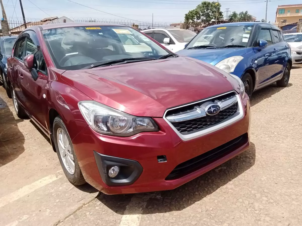 Subaru Impreza   - 2014