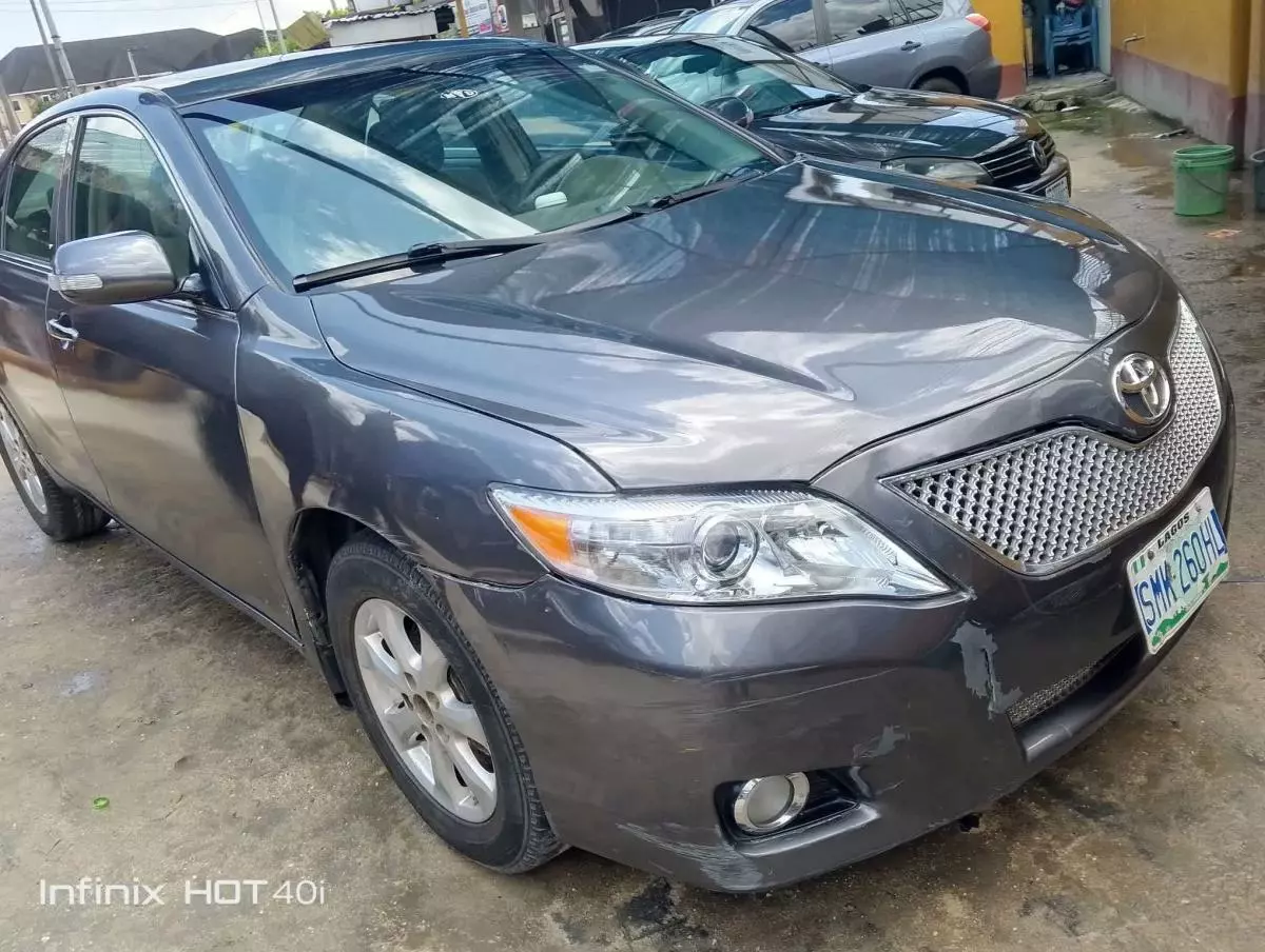 Toyota Camry   - 2007