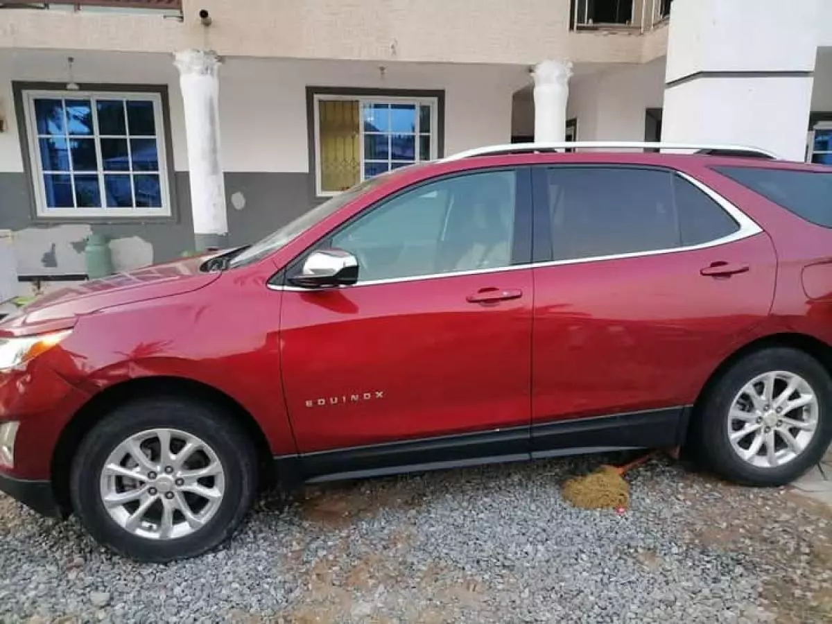 Chevrolet Equinox   - 2020