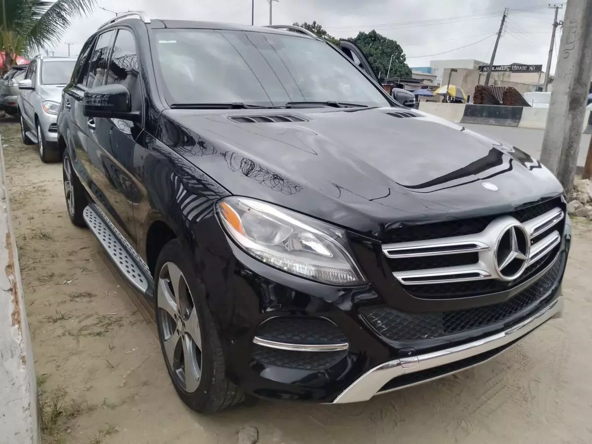 Mercedes-Benz GLE 350   - 2016