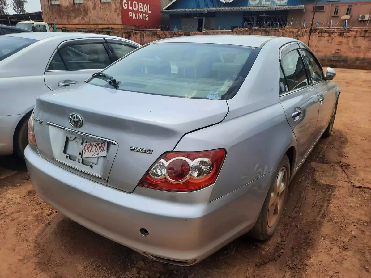 Toyota Mark X - 2007