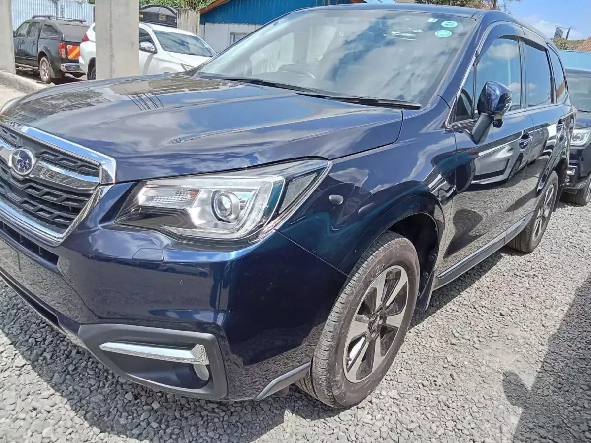 Subaru Forester   - 2017