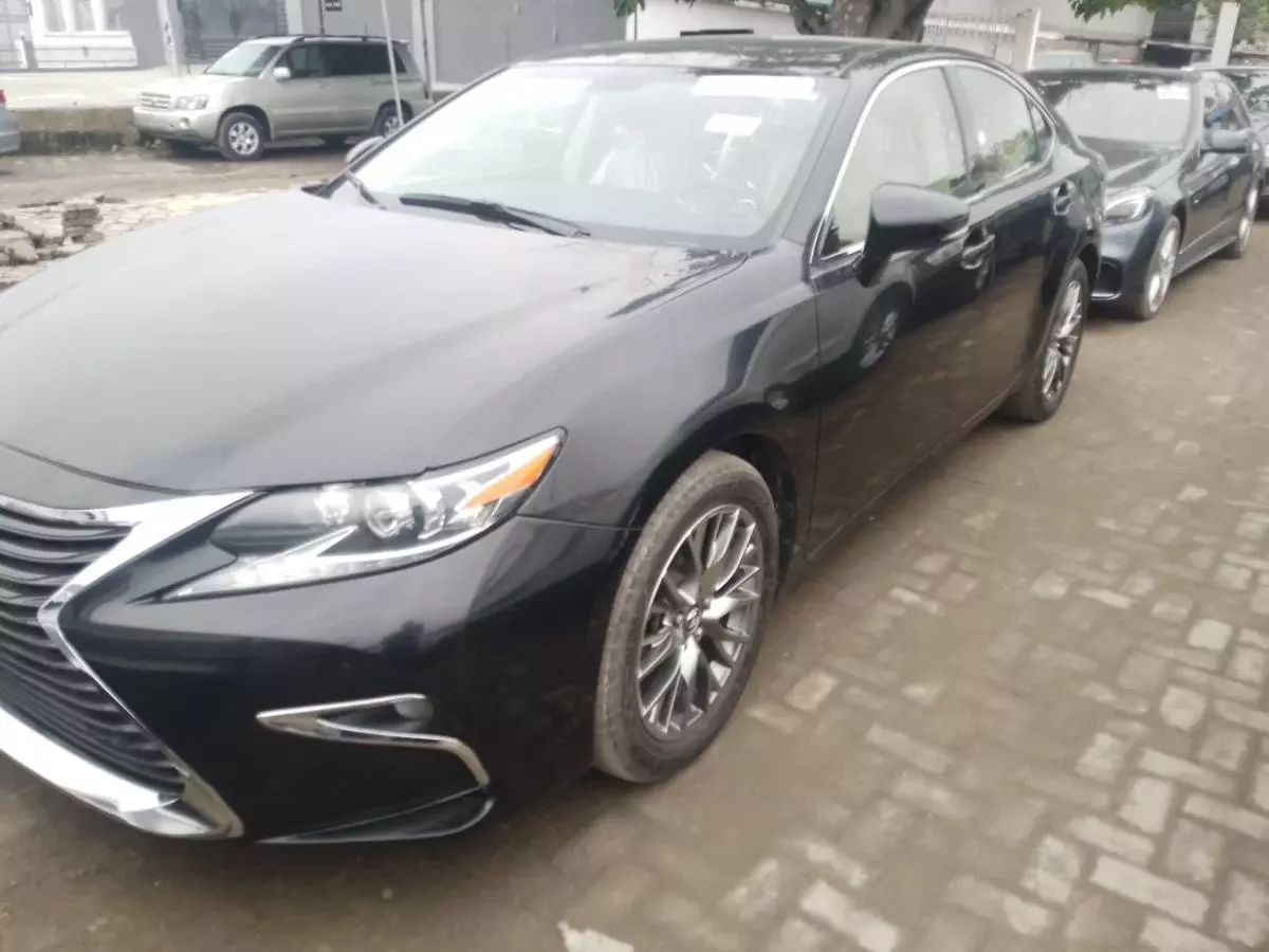 Lexus ES 350   - 2013